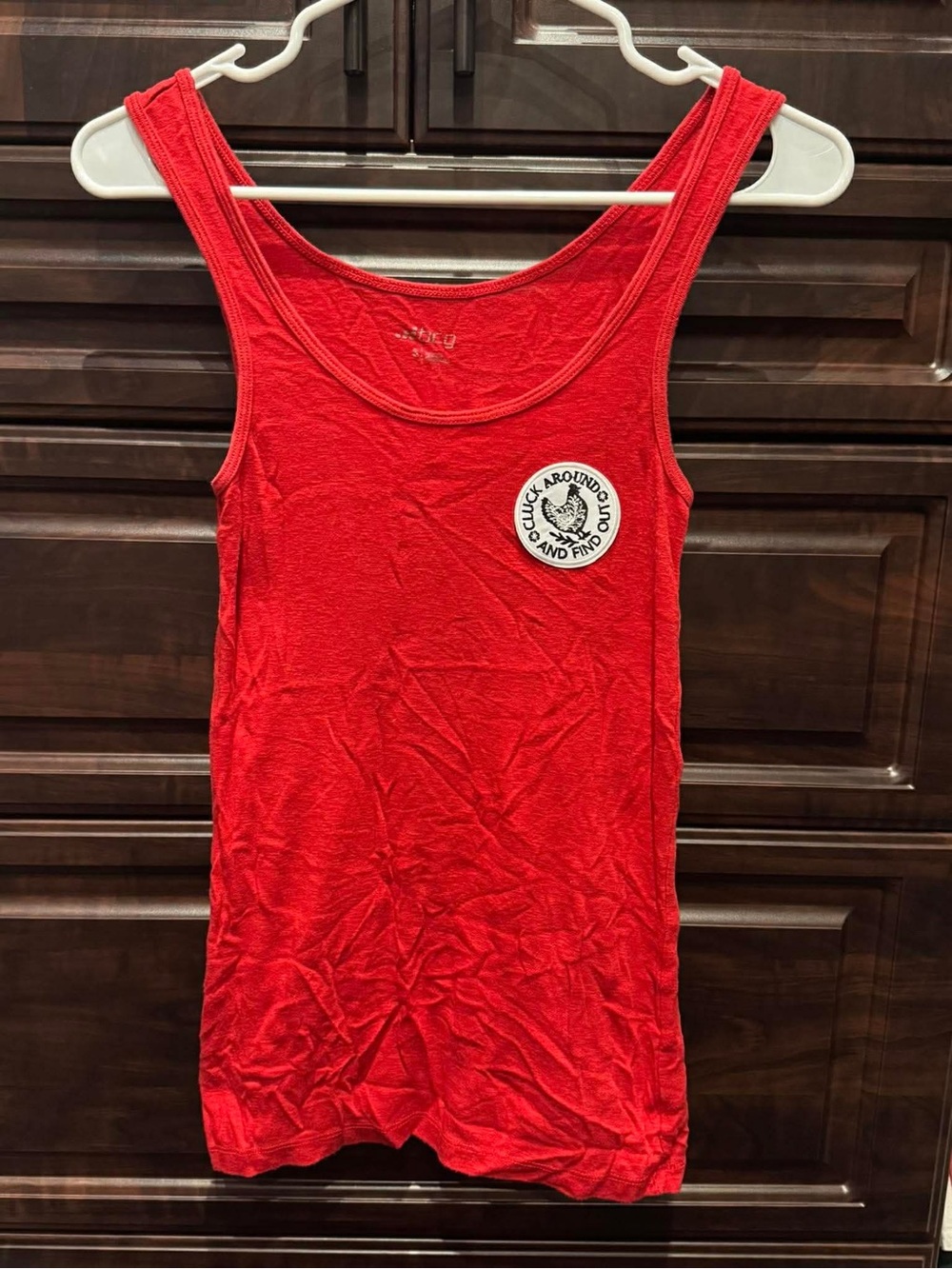 Click around & find out bcg Red Scoop Neck Tank with Circular Patch SMALL - Picture 2 of 5